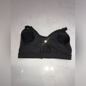 Powersoft sports bra size 36, DD